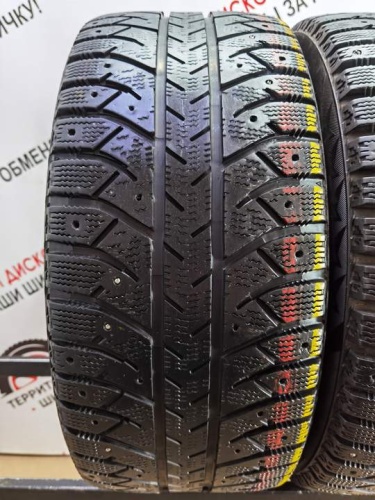 Bridgestone ice cruiser 7000 R17 245/45