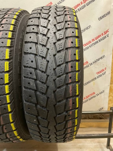 Kumho Power Grip KC11 R16 245/75