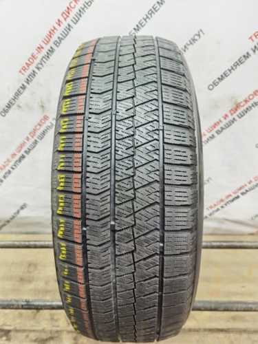 BridgestoneBlizzak VRX2 R16 215/60