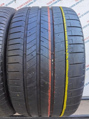 Pirelli P Zero R21	305/30