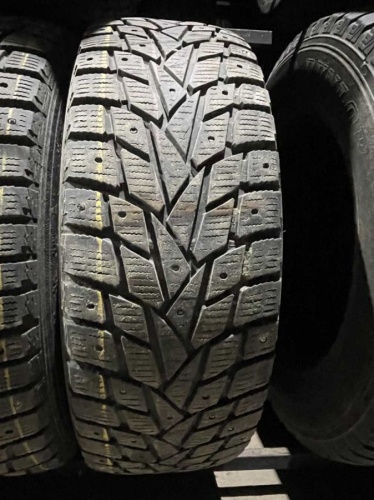 Dunlop Grandtrek Ice 02 R18 235/65