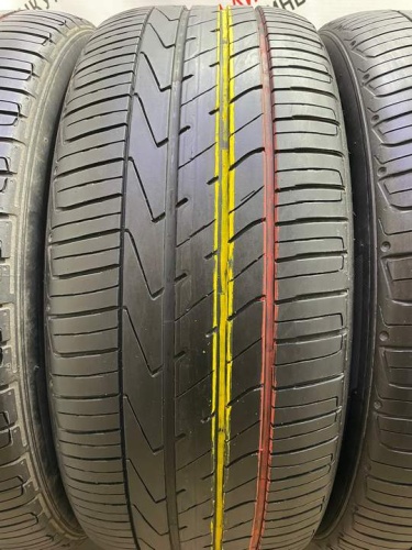 Hankook S1evo2 SUV R18 235/55