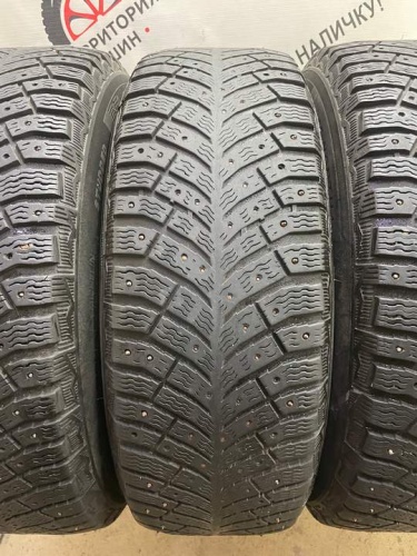 Michelin X-Ice North 4  R16 215/65