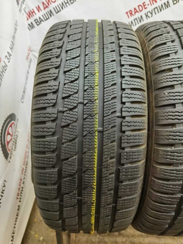 Kumho I'Zen KW27 245/50 104V R18