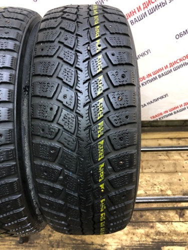 Kumho I'Zen Wis KW19  R16 215/60