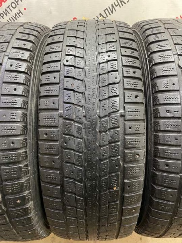 Dunlop ICE01 R16 215/65