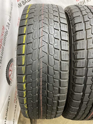 Yokohama IceGuard G075 215/70 R16 100Q