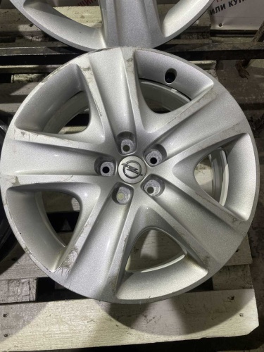 Штампованные Диски R17 5x105